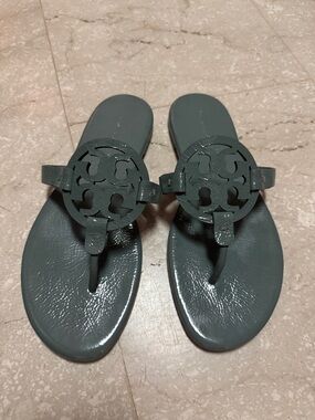 Tory Burch Glossy Bluish Logo Thong Sandals